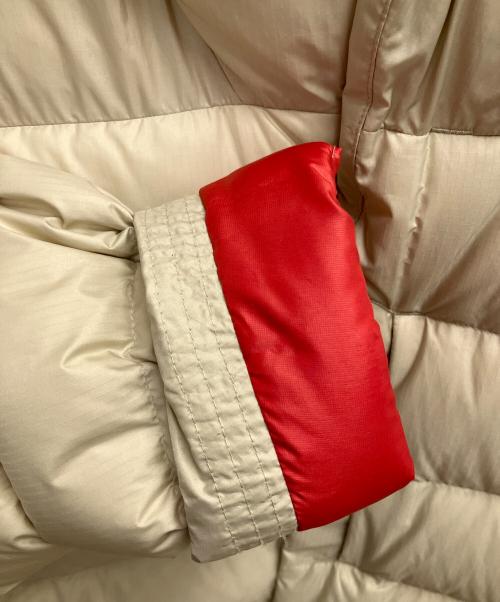 Patagonia（パタゴニア）Patagonia (パタゴニア) ダウンジャケット ベージュ サイズ:SIZE Sの古着・服飾アイテム