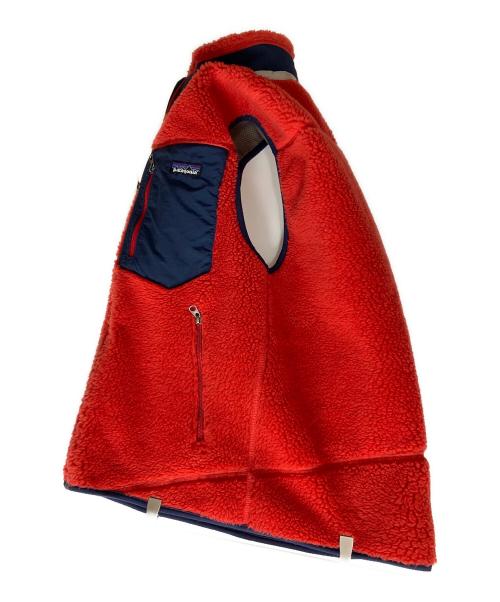 Patagonia（パタゴニア）Patagonia (パタゴニア) M's CLASSIC RETRO-X VEST フリースベスト レッド サイズ:SIZE Sの古着・服飾アイテム