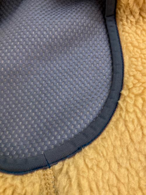 Patagonia（パタゴニア）Patagonia (パタゴニア) M's CLASSIC RETRO-X VEST フリースベスト イエロー サイズ:SIZE Sの古着・服飾アイテム