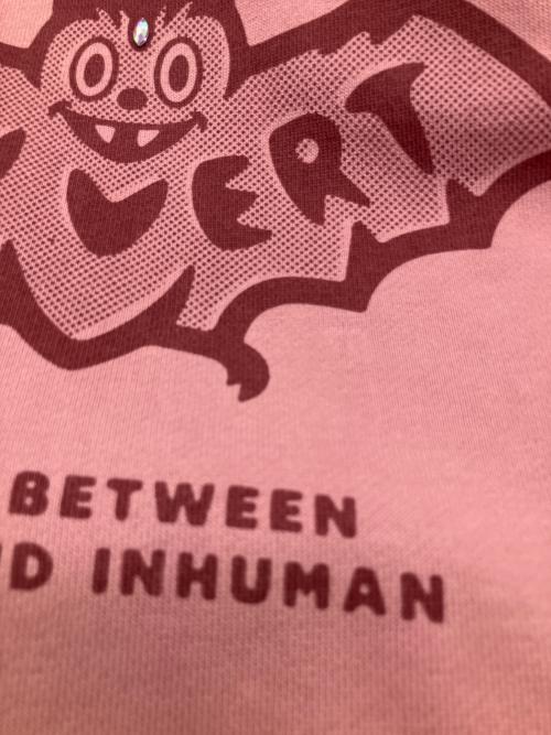 HUMAN MADE（ヒューマンメイド）HUMAN MADE (ヒューマンメイド) Lil Uzi Vert (リル ウージー ヴァート) Human Made x Lil Uzi Vert Hoodie Pink プルオーバーパーカー ピンク サイズ:SIZE Mの古着・服飾アイテム
