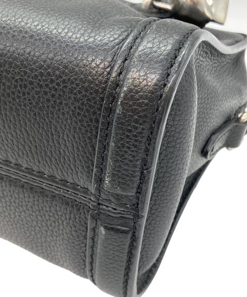 ALEXANDER McQUEEN（アレキサンダーマックイーン）ALEXANDER McQUEEN (アレキサンダーマックイーン) ハンドバッグ ブラックの古着・服飾アイテム