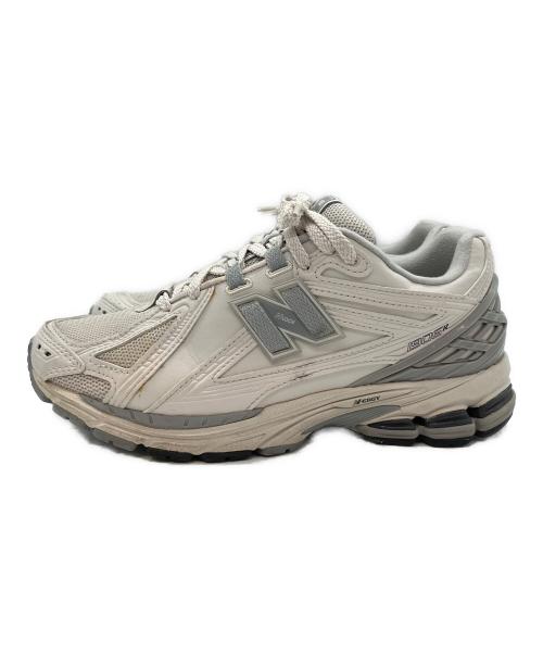 NEW BALANCE（ニューバランス）NEW BALANCE (ニューバランス) ローカットスニーカー グレー サイズ:SIZE 25.5cmの古着・服飾アイテム