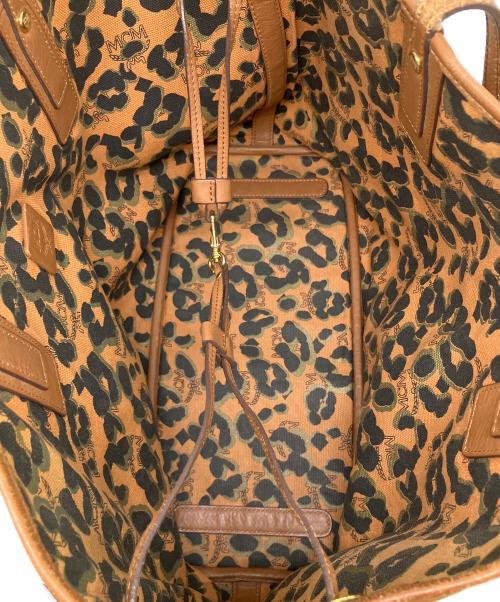 MCM（エムシーエム）MCM (エムシーエム) トートバッグ ブラウンの古着・服飾アイテム