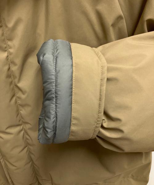 MARMOT（マーモット）MARMOT (マーモット) マンモスダウンパーカ ベージュ サイズ:SIZE Lの古着・服飾アイテム