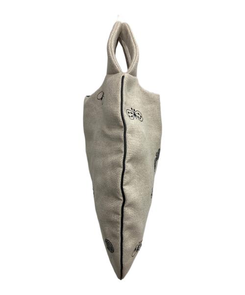 mina perhonen（ミナ ペルホネン）mina perhonen (ミナ ペルホネン) ハンドバッグ ベージュ 未使用品の古着・服飾アイテム