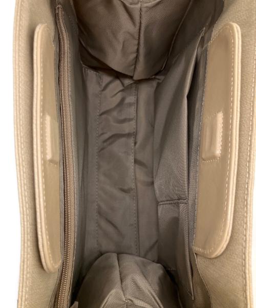 GIVENCHY（ジバンシィ）GIVENCHY (ジバンシィ) ハンドバッグ ベージュの古着・服飾アイテム