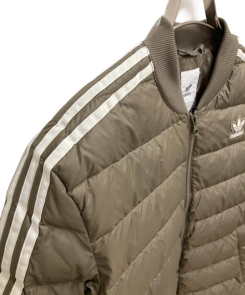 adidas（アディダス）adidas (アディダス) ダウンジャケット グリーン サイズ:SIZE Lの古着・服飾アイテム
