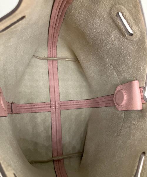 ANYA HINDMARCH（アニヤ・ハインドマーチ）ANYA HINDMARCH (アニヤ・ハインドマーチ) ショルダーバッグ ピンクの古着・服飾アイテム