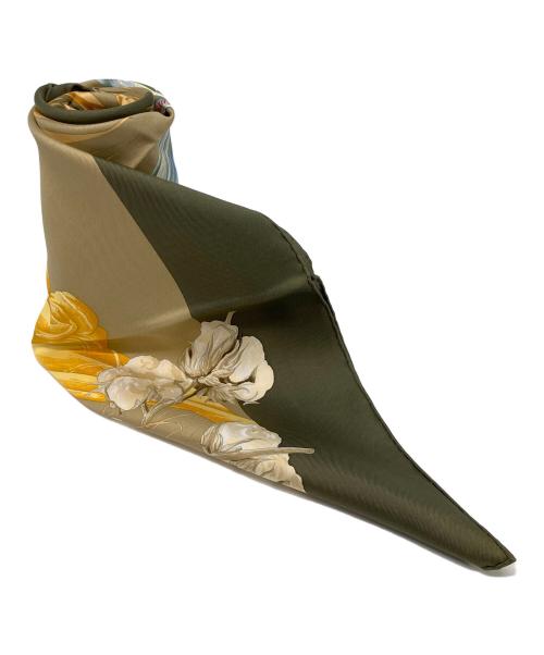 HERMES（エルメス）HERMES (エルメス) カレ90　王妃のターバン　スカーフ オリーブ×ブラウンの古着・服飾アイテム