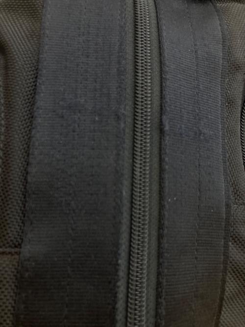 TUMI（トゥミ）TUMI (トゥミ) モントレースリング ショルダーバッグ ブラックの古着・服飾アイテム