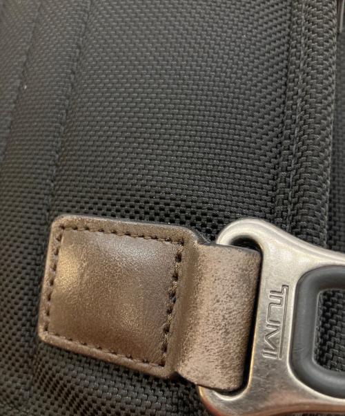 TUMI（トゥミ）TUMI (トゥミ) モントレースリング ショルダーバッグ ブラックの古着・服飾アイテム