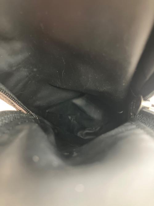 TUMI（トゥミ）TUMI (トゥミ) モントレースリング ショルダーバッグ ブラックの古着・服飾アイテム