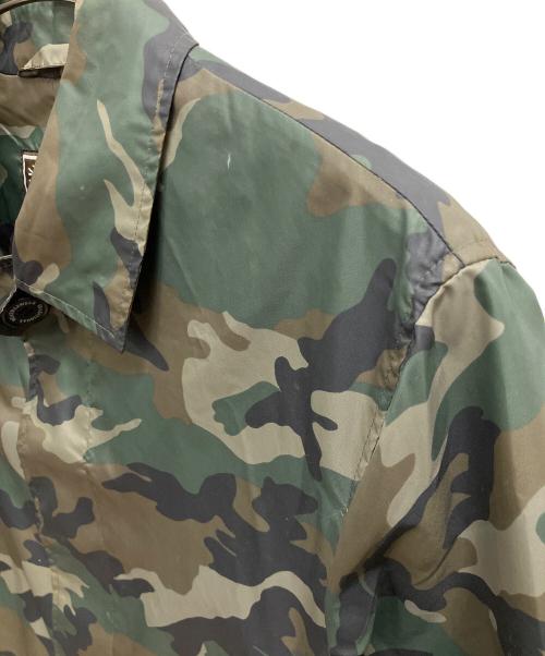 Traditional Weatherwear（トラディショナルウェザーウェア）Traditional Weatherwear (トラディショナルウェザーウェア) ナイロンコート カーキ サイズ:SIZE Mの古着・服飾アイテム