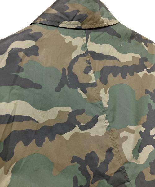 Traditional Weatherwear（トラディショナルウェザーウェア）Traditional Weatherwear (トラディショナルウェザーウェア) ナイロンコート カーキ サイズ:SIZE Mの古着・服飾アイテム