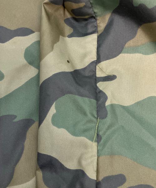 Traditional Weatherwear（トラディショナルウェザーウェア）Traditional Weatherwear (トラディショナルウェザーウェア) ナイロンコート カーキ サイズ:SIZE Mの古着・服飾アイテム