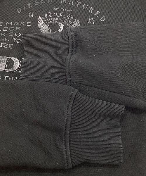 DIESEL（ディーゼル）DIESEL (ディーゼル) スウェット ブラック サイズ:SIZE Sの古着・服飾アイテム