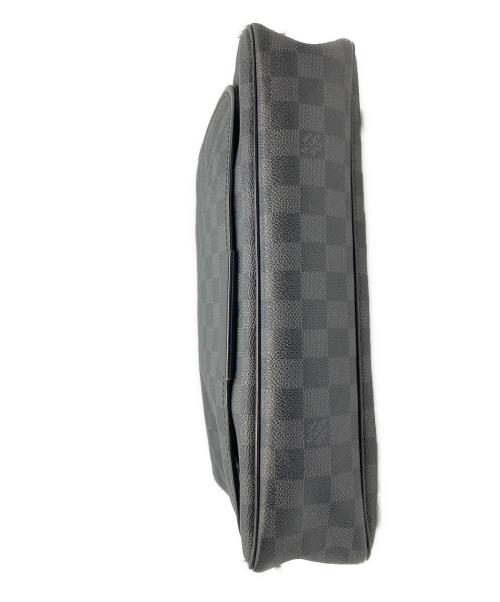 LOUIS VUITTON（ルイ ヴィトン）LOUIS VUITTON (ルイ ヴィトン) ダミエ・グラフィット ダニエルMM ショルダーバッグ グレーの古着・服飾アイテム