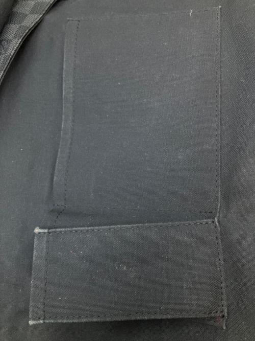 LOUIS VUITTON（ルイ ヴィトン）LOUIS VUITTON (ルイ ヴィトン) ダミエ・グラフィット ダニエルMM ショルダーバッグ グレーの古着・服飾アイテム