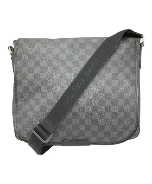 LOUIS VUITTON（ルイ ヴィトン）LOUIS VUITTON (ルイ ヴィトン) ダミエ・グラフィット ダニエルMM ショルダーバッグ グレーの古着・服飾アイテム