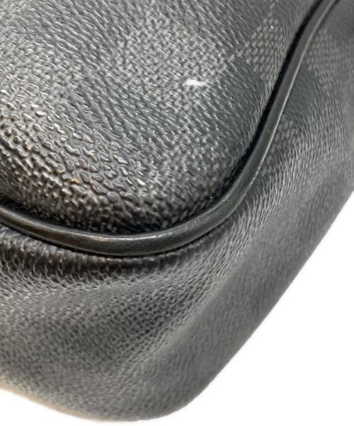 LOUIS VUITTON（ルイ ヴィトン）LOUIS VUITTON (ルイ ヴィトン) ダミエ・グラフィット ダニエルMM ショルダーバッグ グレーの古着・服飾アイテム