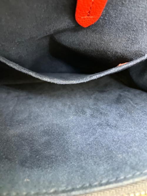 LOUIS VUITTON（ルイ ヴィトン）LOUIS VUITTON (ルイ ヴィトン) エピ ツイスト トート トートバッグ レッドの古着・服飾アイテム