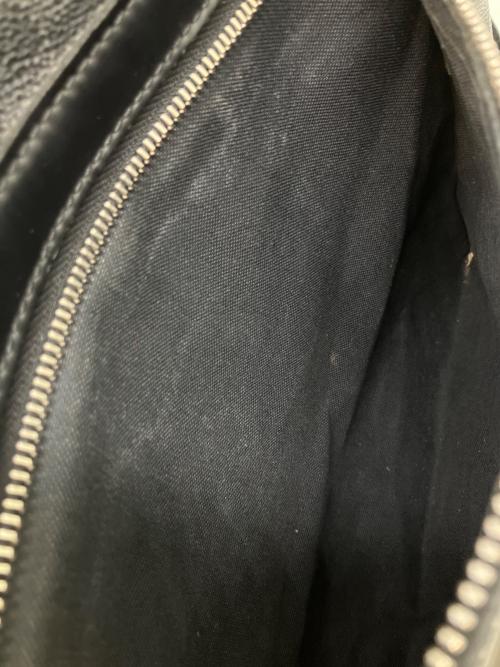 LOUIS VUITTON（ルイ ヴィトン）LOUIS VUITTON (ルイ ヴィトン) ダミエ・グラフィット ダニエルMM ショルダーバッグ グレーの古着・服飾アイテム