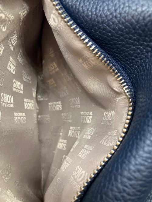 MICHAEL KORS（マイケル・コース）MICHAEL KORS (マイケル・コース) 2WAYバッグ ネイビーの古着・服飾アイテム