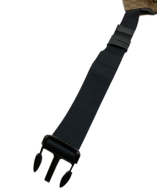 COACH（コーチ）COACH (コーチ) トラック ベルト バッグ・シグネチャー キャンバス・コーチ パッチ ウェストバッグ ベージュ×グリーンの古着・服飾アイテム