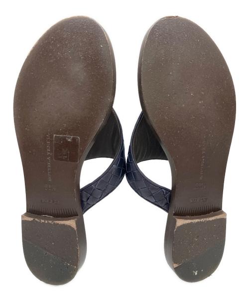 BOTTEGA VENETA（ボッテガベネタ）BOTTEGA VENETA (ボッテガベネタ) レザーサンダル ブラウン×ネイビー サイズ:SIZE36 1/2の古着・服飾アイテム