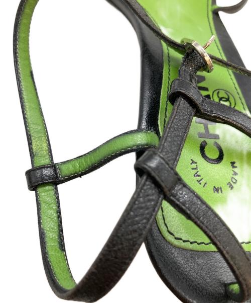 CHANEL（シャネル）CHANEL (シャネル) ストラップサンダル ブラック×グリーン サイズ:SIZE 39の古着・服飾アイテム