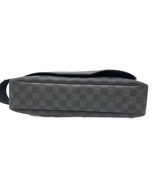 LOUIS VUITTON（ルイ ヴィトン）LOUIS VUITTON (ルイ ヴィトン) ダミエ・グラフィット　ダミエMM ブラックの古着・服飾アイテム