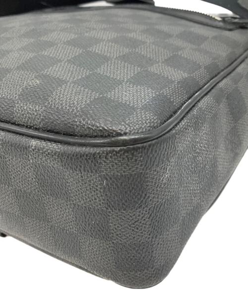 LOUIS VUITTON（ルイ ヴィトン）LOUIS VUITTON (ルイ ヴィトン) ダミエ・グラフィット　ダミエMM ブラックの古着・服飾アイテム