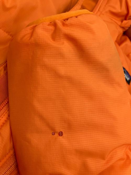 Patagonia（パタゴニア）Patagonia (パタゴニア) puff jacket 中綿ジャケット オレンジ サイズ:SIZE Sの古着・服飾アイテム