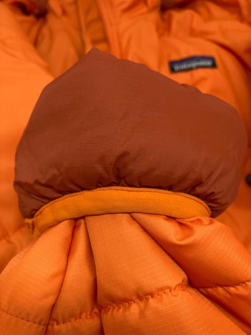 Patagonia（パタゴニア）Patagonia (パタゴニア) puff jacket 中綿ジャケット オレンジ サイズ:SIZE Sの古着・服飾アイテム