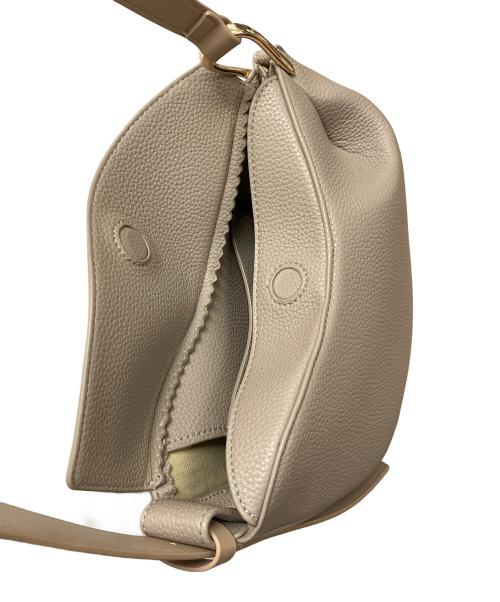 POLENE（ポレーヌ）POLENE (ポレーヌ) Tonca　ブザスバッグ ベージュの古着・服飾アイテム