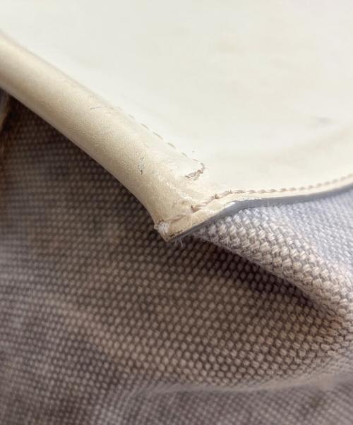 IACUCCI（イアクッチ）IACUCCI (イアクッチ) トートバッグ ホワイトの古着・服飾アイテム