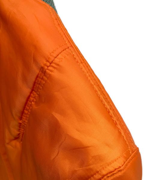 AVIREX（アヴィレックス）AVIREX (アヴィレックス) MA-1コマーシャルロゴ カーキ サイズ:SIZE Mの古着・服飾アイテム