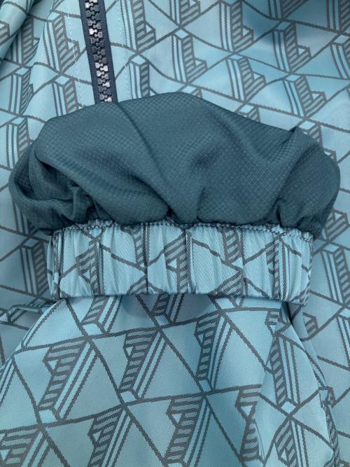 LACOSTE（ラコステ）LACOSTE (ラコステ) モノグラムジャカード撥水ジャケット ナイロンジャケット ブルー サイズ:FR 46/US Sの古着・服飾アイテム