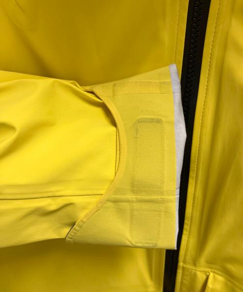 CANADA GOOSE（カナダグース）CANADA GOOSE (カナダグース) PACIFICA JACKET（パシフィカジャケット） イエロー サイズ:SIZE Mの古着・服飾アイテム