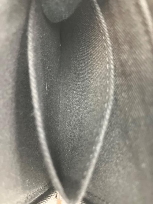 MARNI（マルニ）MARNI (マルニ) コインケース ブラック×ブルーの古着・服飾アイテム