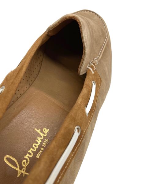 Ferrante（フェランテ）Ferrante (フェランテ) NAVY M CAMOSCIO スウェードデッキシューズ ベージュ サイズ:SIZE 8 Nr.8の古着・服飾アイテム