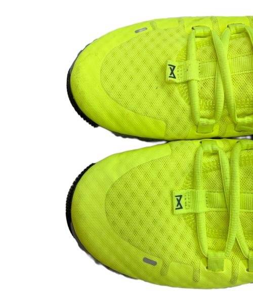 NIKE（ナイキ）NIKE (ナイキ) フリー メトコン 5 ボルト ウルフグレー ランニングシューズ イエロー×グレー サイズ:SIZE 27cmの古着・服飾アイテム