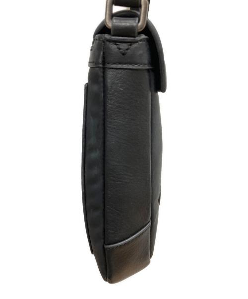 HUNTING WORLD（ハンティングワールド）HUNTING WORLD (ハンティングワールド) DISCOVER フォンケース ブラックの古着・服飾アイテム