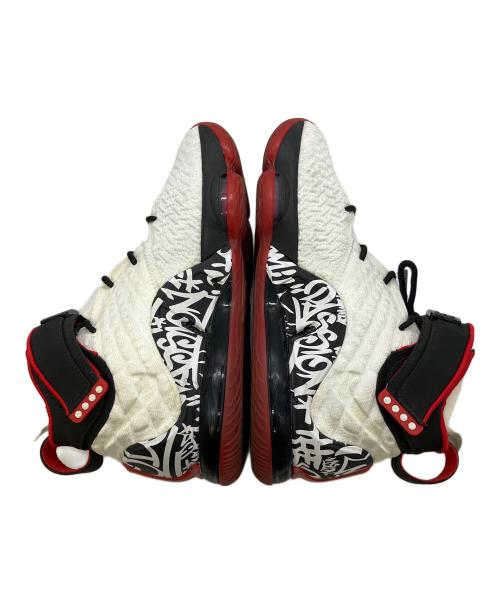 NIKE（ナイキ）NIKE (ナイキ) LEBRON XVII GRAFFITI ハイカットスニーカー ホワイト×レッド サイズ:SIZE 27cmの古着・服飾アイテム