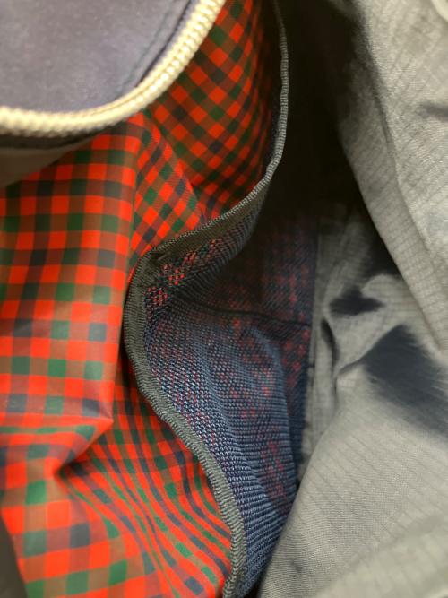 familiar（ファミリア）familiar (ファミリア) 2WAYリュック ネイビーの古着・服飾アイテム