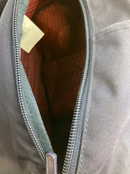 familiar（ファミリア）familiar (ファミリア) 2WAYリュック ネイビーの古着・服飾アイテム