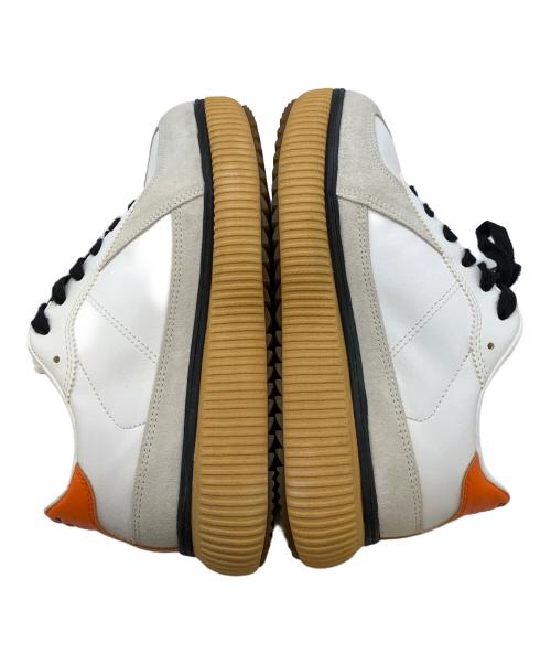 Onitsuka Tiger（オニツカタイガー）Onitsuka Tiger (オニツカタイガー) DELECITY スニーカー ホワイト×ベージュ サイズ:SIZE 23.5cmの古着・服飾アイテム