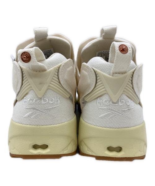 REEBOK（リーボック）REEBOK (リーボック) INSTAPUMP FURY 94（インスタポンプフューリー 94） ベージュ サイズ:SIZE 23.5cmの古着・服飾アイテム