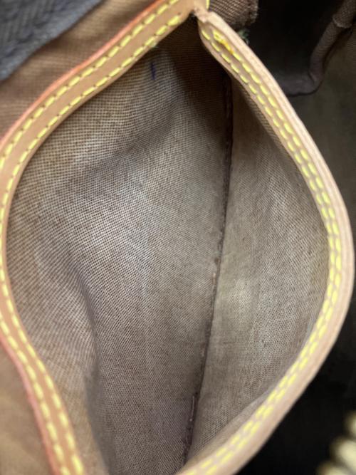 LOUIS VUITTON（ルイ ヴィトン）LOUIS VUITTON (ルイ ヴィトン) モノグラム スピーディ25 ハンドバッグ ブラウンの古着・服飾アイテム