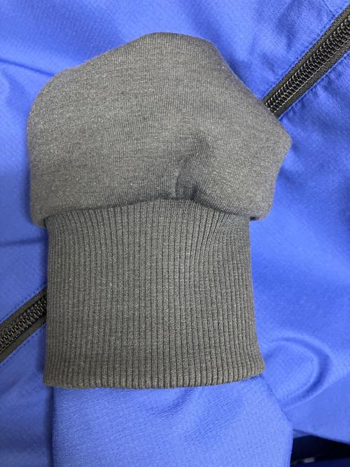 THE NORTH FACE（ザ ノース フェイス）THE NORTH FACE (ザ ノース フェイス) リバーシブルテックエアーフーディ　ナイロンジャケット ネイビー サイズ:SIZE Mの古着・服飾アイテム